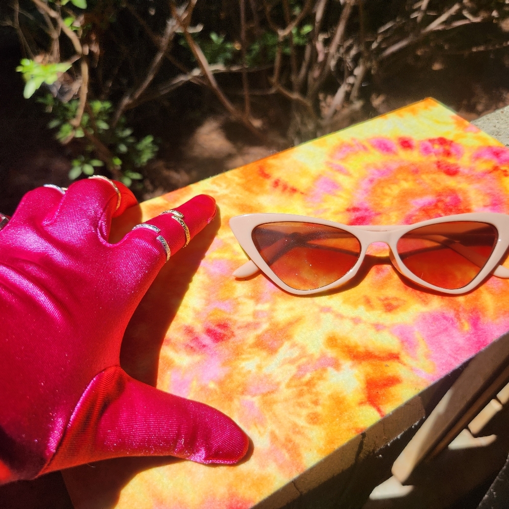 Pink Tie Dye Clutch 🎀